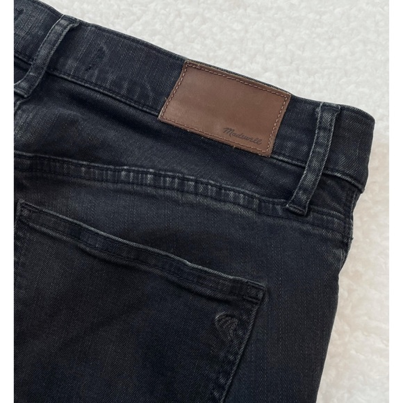 MADEWELL • Black High-Rise Distressed Knee Skinny Jeans - Picture 9 of 16